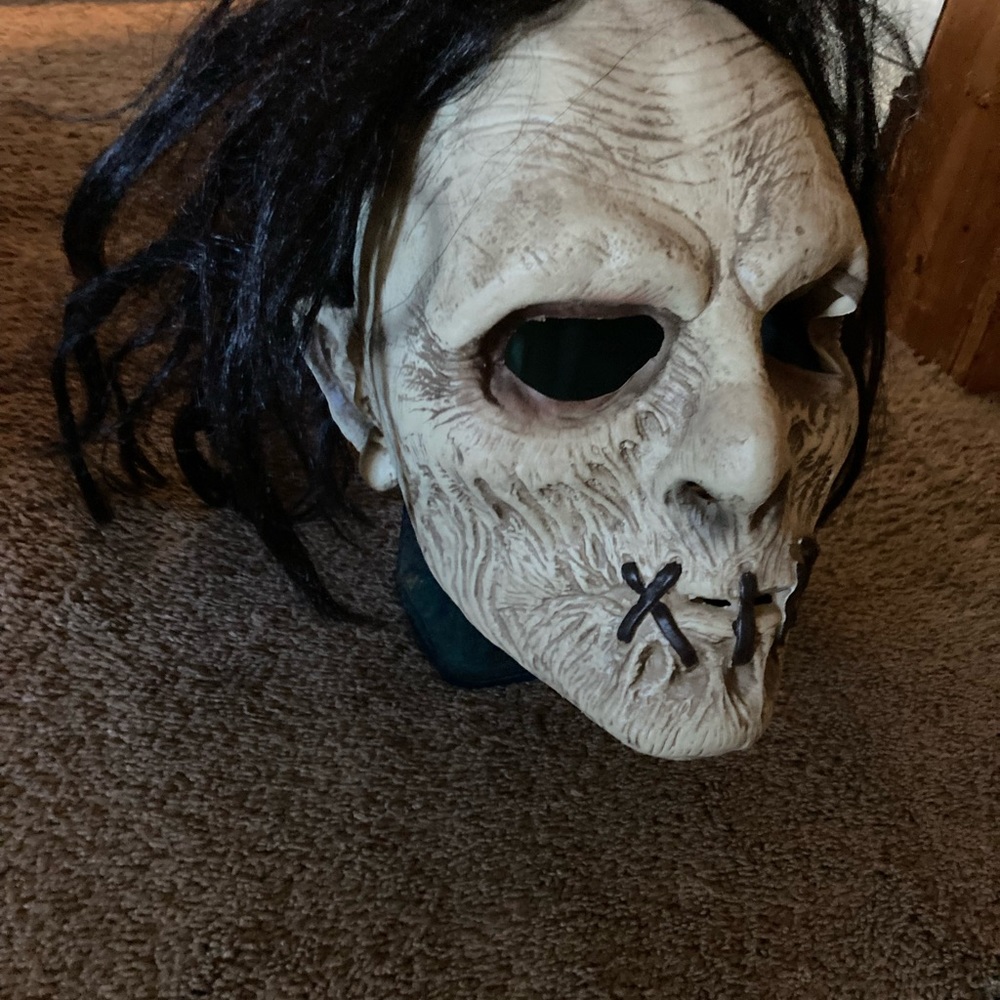 Horrifying mask . Billy butcher from  Hocus-Pokus